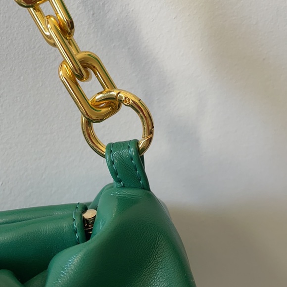 Faux Leather Pouch Bag 💚 - Picture 3 of 6